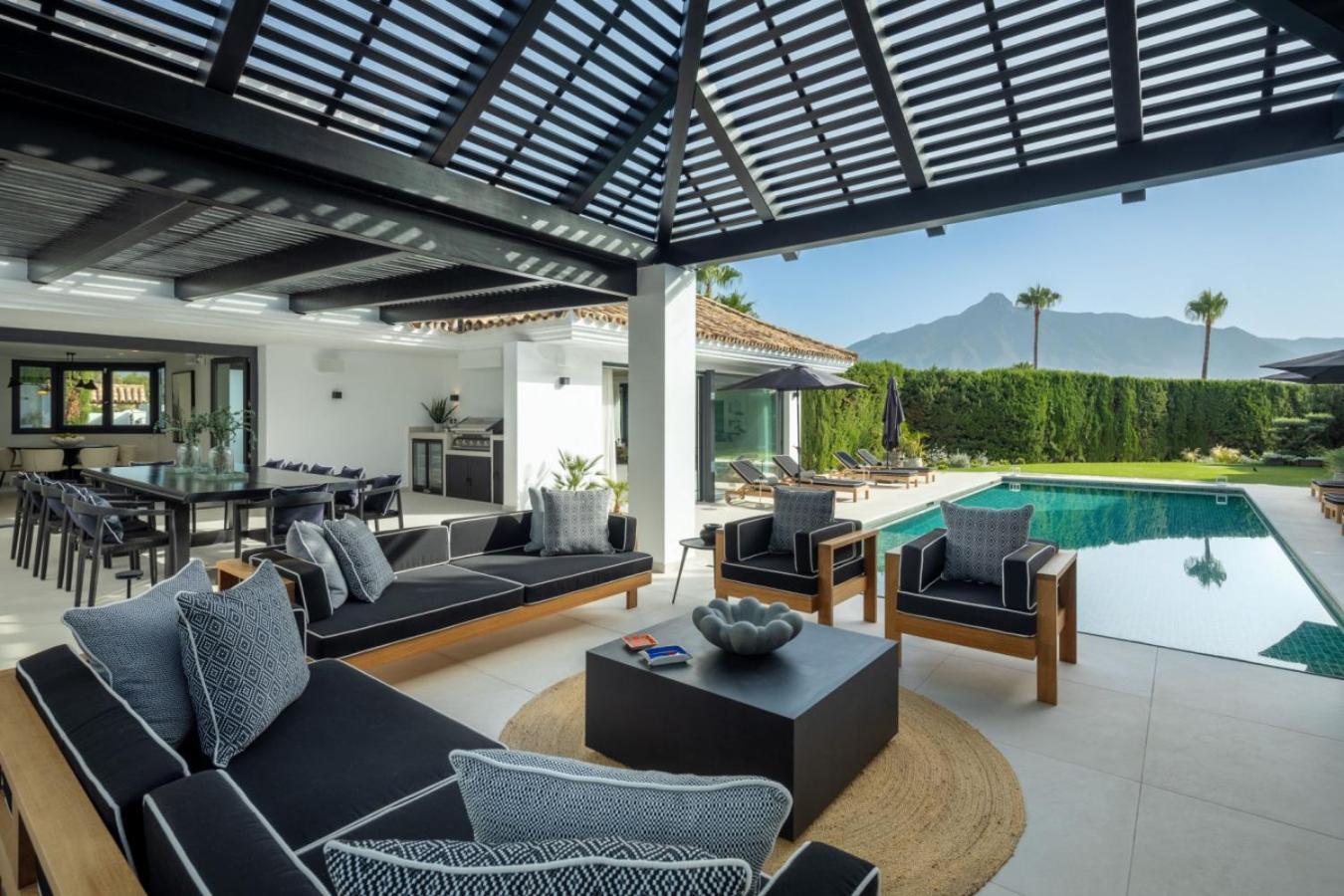 Interni Nueva Andalucia Villa